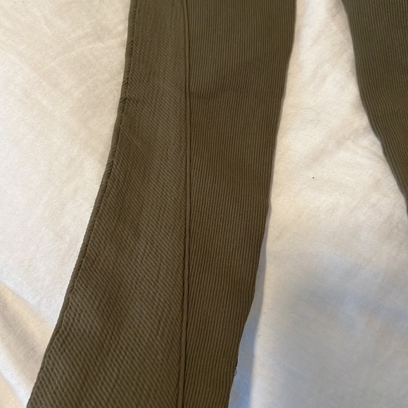 M/L Free People Movement Set - Picture 10 of 11